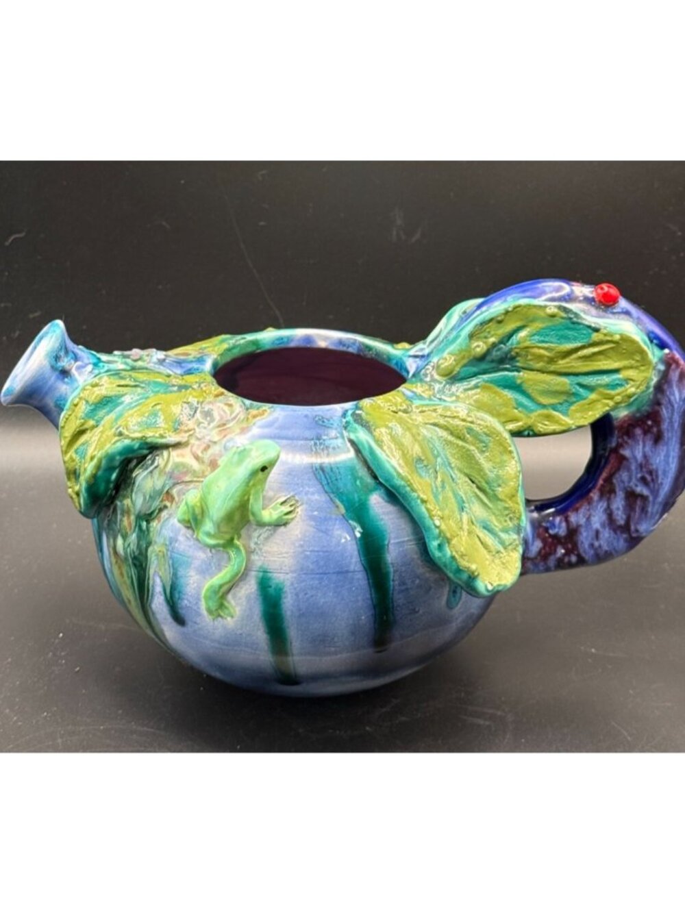Moultrie Creek Studios in St Augustine Frog Vase Studio Pottery Signed